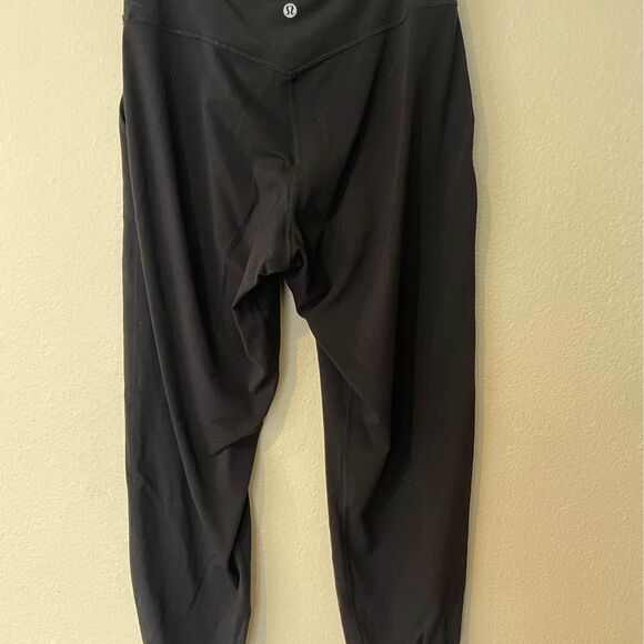 Lululemon Align Jogger 28” Size 6 Black - Picture 4 of 5